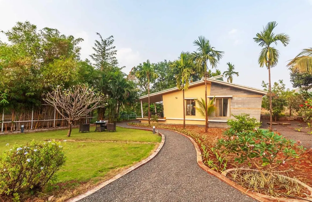Stayvista'S Green Grove - A Modern Mountain-View Retreat With Lush Lawn-1